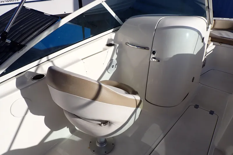 Slide: The Image of 2015 Pioneer 222 Venture boat interior with helm seat and console. - 16