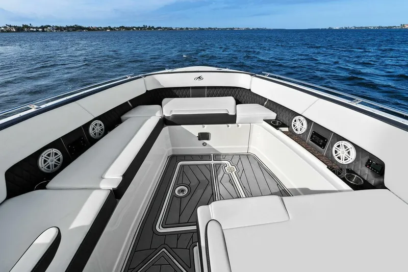 Slide: The Image of 2023 Monterey 385 SS - Foredeck - 11