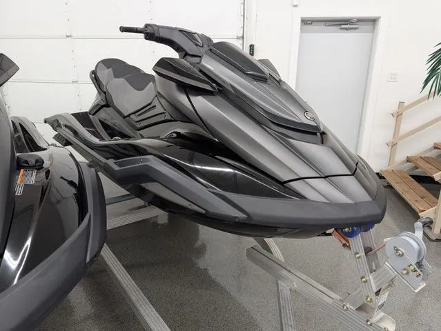 Slide: The Image of Yamaha FX Cruiser SVHO 2021 - 3