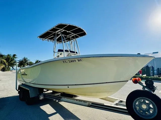 Slide: The Image of NauticStar 2102 Legacy 2015 - 12