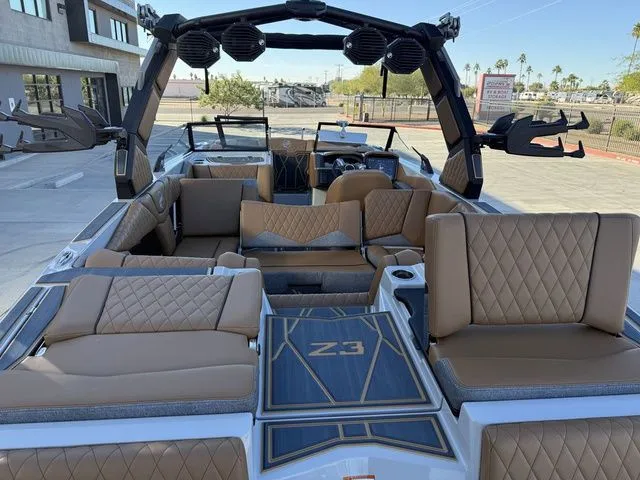 Slide: The Image of Tigé Z3 2026 - 9