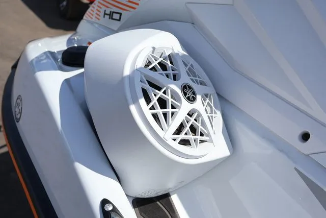 Slide: The Image of Yamaha GP HO W/AUDIO-WHITE 2026 - 11