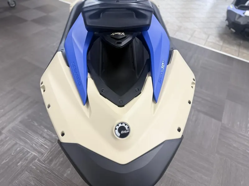 Slide: The Image of Sea-Doo 67sc - Spark 1up Trixx 90 W/snd 2025 - 11