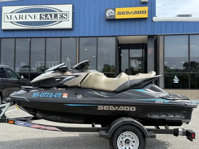 Slide: The Image of Sea-Doo Gtx-s Ltd 260 2017 - 2