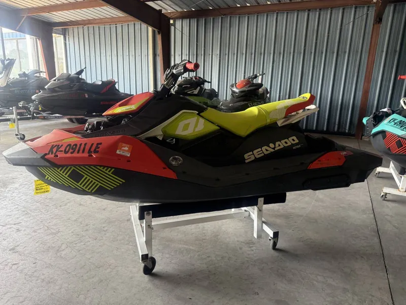 Slide: The Image of Sea-Doo SPARK 3UP TRIXX 2020 - 2