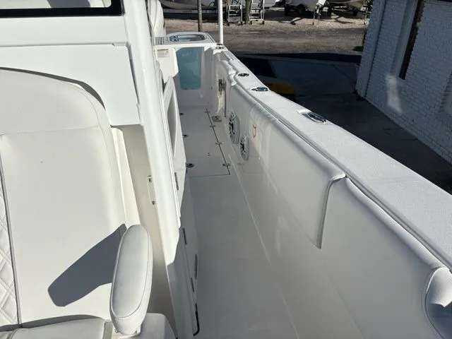 Slide: The Image of Sea Fox 288 Commander 2026 - 11