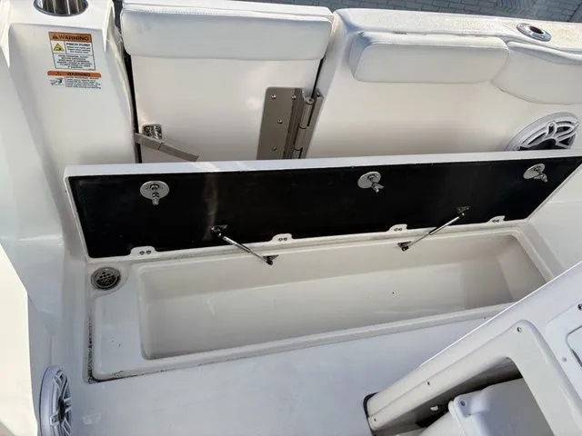 Slide: The Image of Sea Fox 288 Commander 2026 - 12