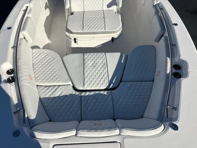 Slide: The Image of Sea Fox 288 Commander 2026 - 16