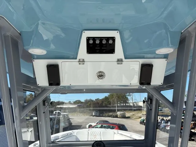 Slide: The Image of Sea Fox 288 Commander 2026 - 18