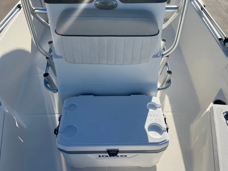 Slide: The Image of Mako cpx19 2017 - 22