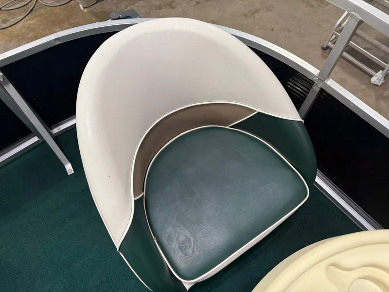 Slide: The Image of Leisure Island 2021 Cruise Pontoon & Mercury 40HP 2005 - 21