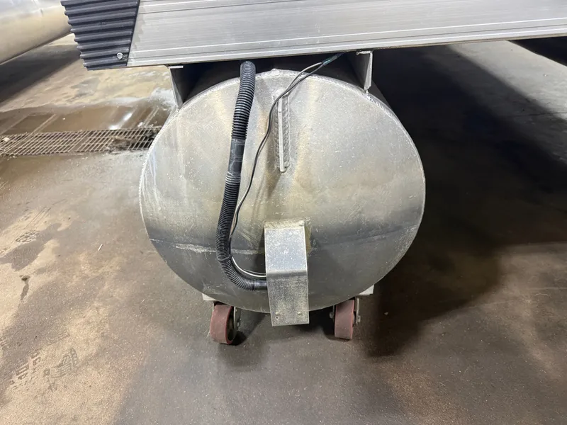 Slide: The Image of Leisure Island 2021 Cruise Pontoon & Mercury 40HP 2005 - 29