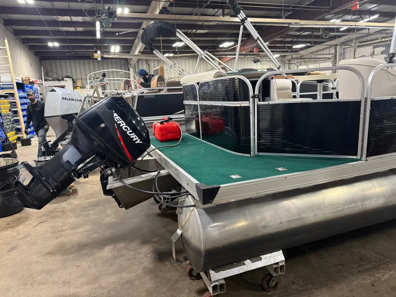 Slide: The Image of Leisure Island 2021 Cruise Pontoon & Mercury 40HP 2005 - 31