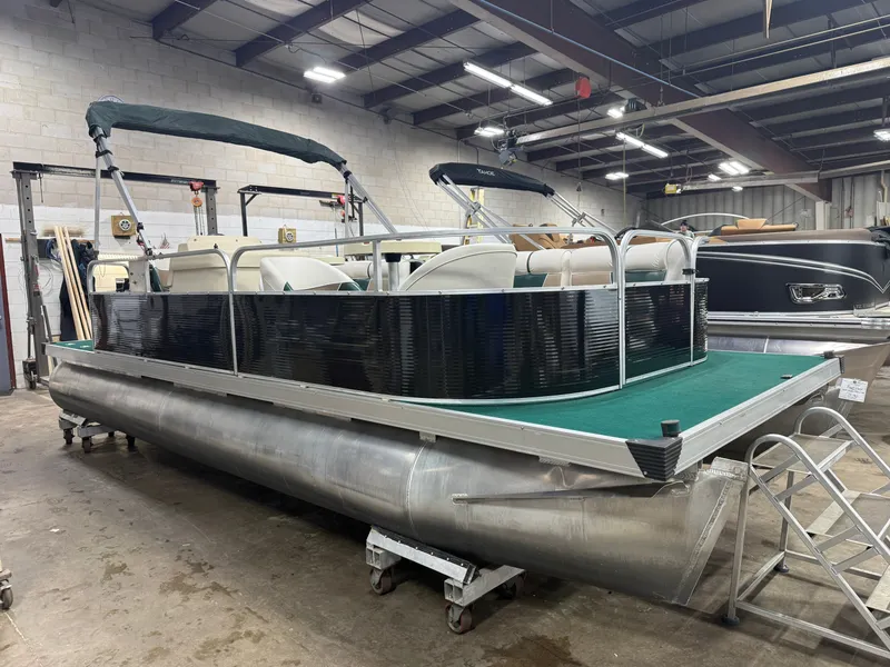 Slide: The Image of Leisure Island 2021 Cruise Pontoon & Mercury 40HP 2005 - 33