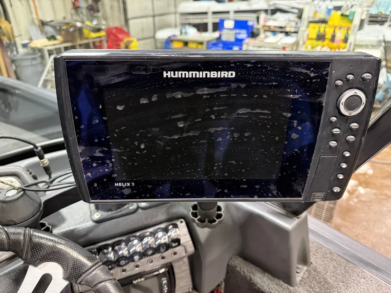 Slide: The Image of Alumacraft Competitor 205 Sport & Suzuki 250HP 2017 - 18