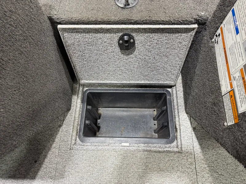 Slide: The Image of Alumacraft Competitor 205 Sport & Suzuki 250HP 2017 - 23