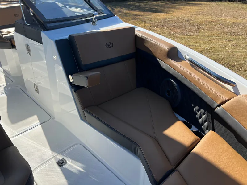 Slide: The Image of 2026 COBALT R6 - Image 26 - 26