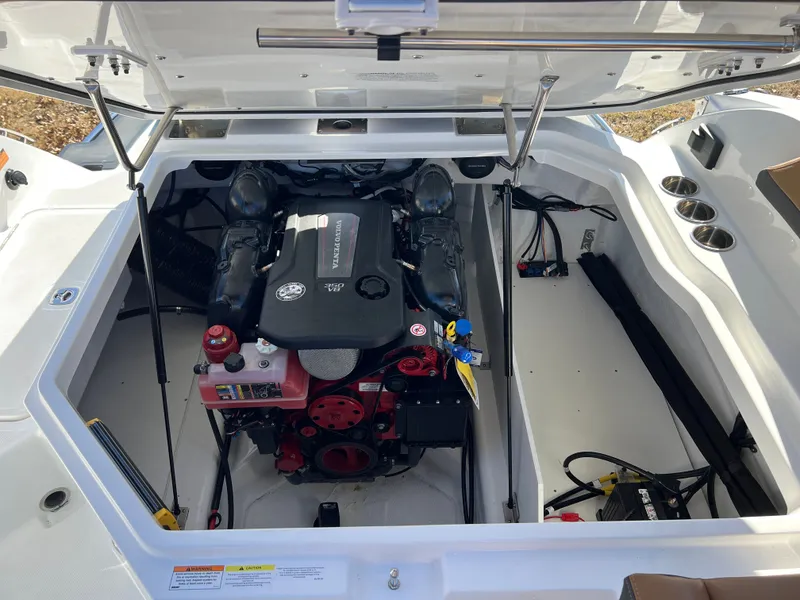 Slide: The Image of 2026 COBALT R6 - Image 35 - 35