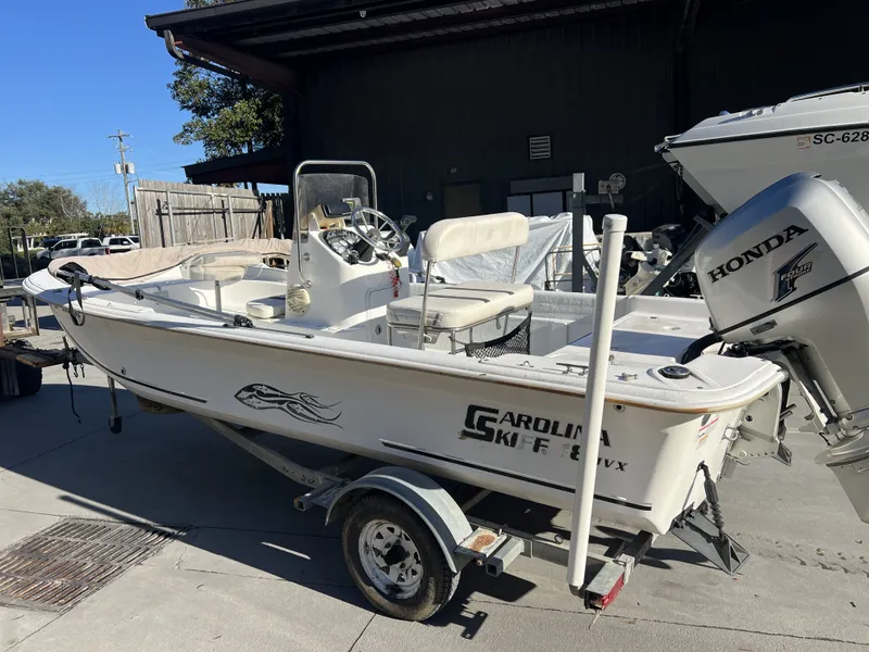 Slide: The Image of Carolina JVX SERIES JVX18CC 2011 - 3