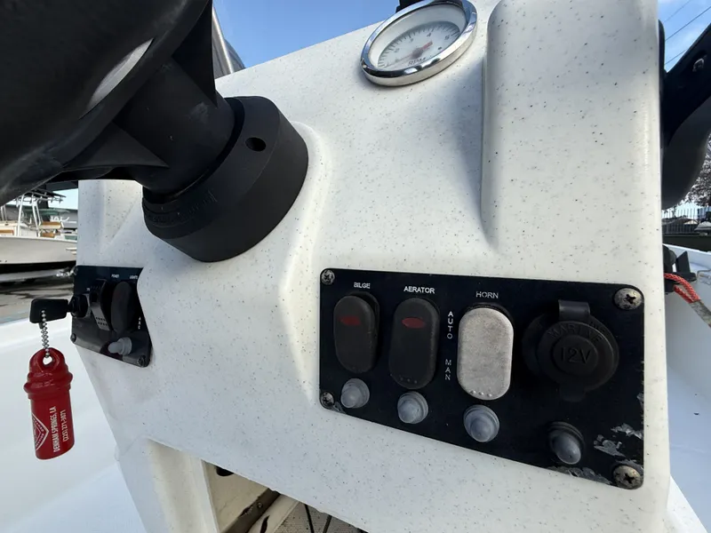 Slide: The Image of Mako Pro Skiff 17cc 2016 - 16