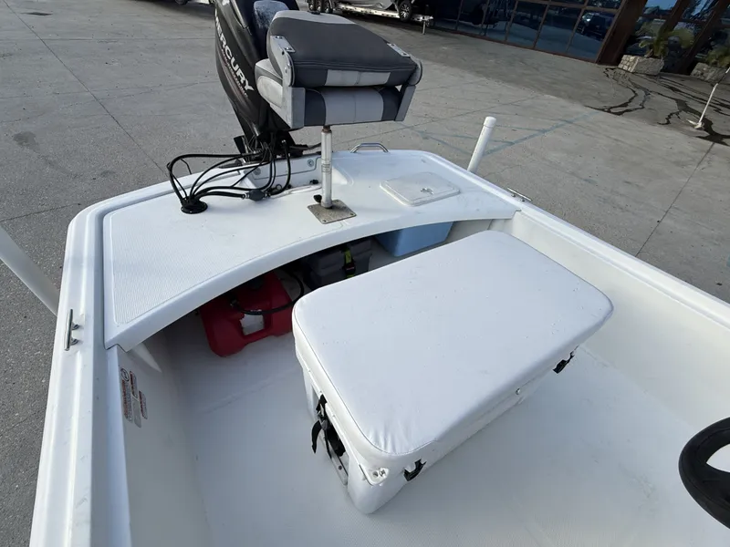 Slide: The Image of Mako Pro Skiff 17cc 2016 - 8