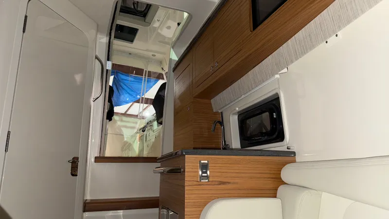 Slide: The Image of Boston Whaler 380 Realm 2021 - 12