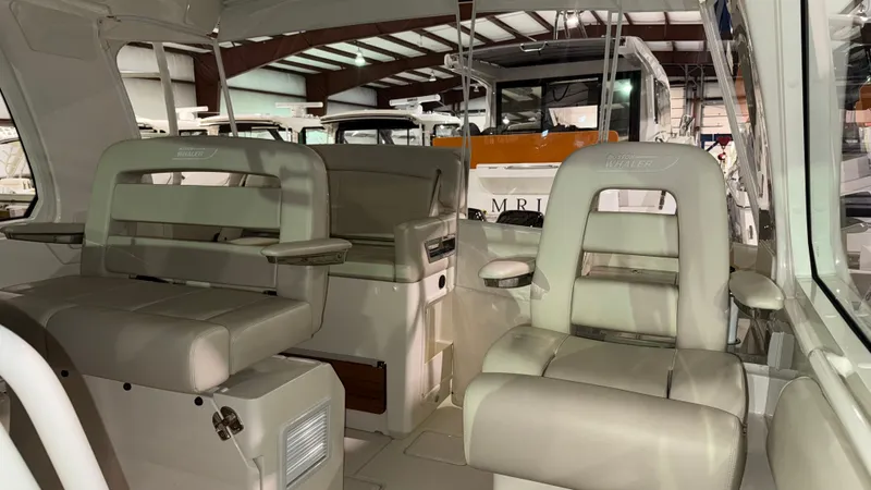 Slide: The Image of Boston Whaler 380 Realm 2021 - 6