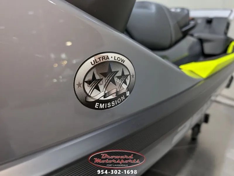 Slide: The Image of Sea-Doo Explorer Pro 170 2025 - 16