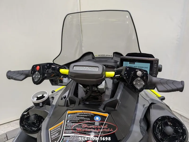 Slide: The Image of Sea-Doo Explorer Pro 170 2025 - 21