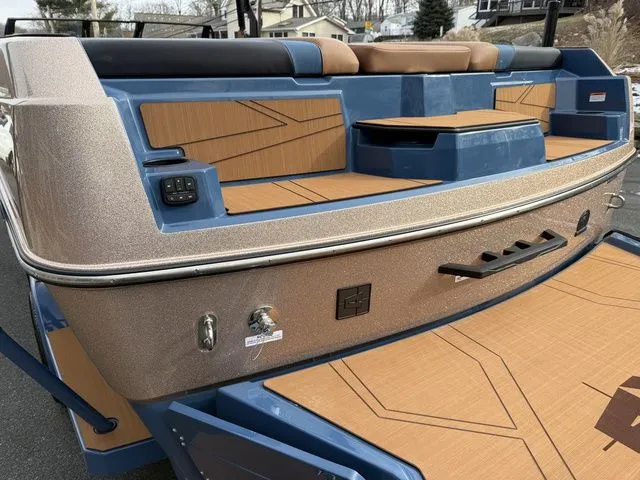 Slide: The Image of Axis Wake Research T250 2026 - 24