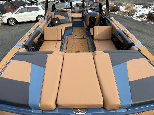 Slide: The Image of Axis Wake Research T250 2026 - 9