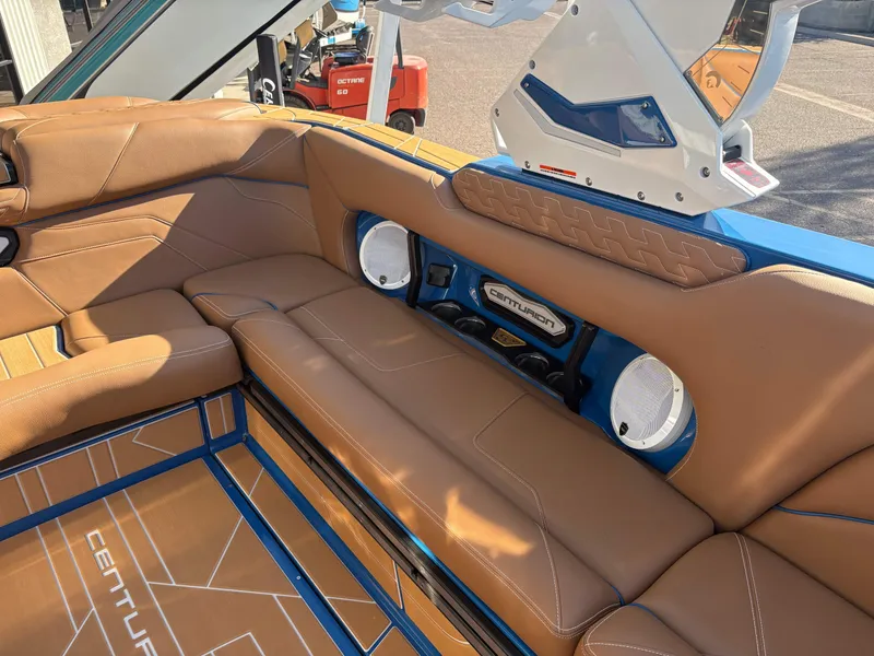 Slide: The Image of Centurion Ri245 2026 - 10