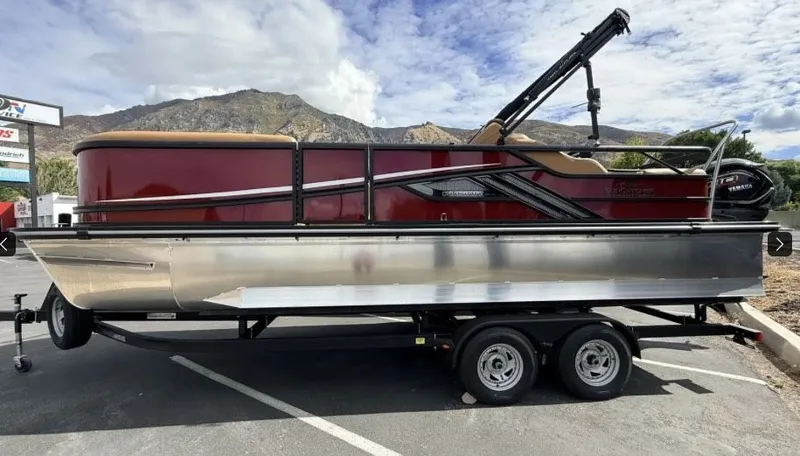 The Image of SunCatcher 322SS 2026 - 1