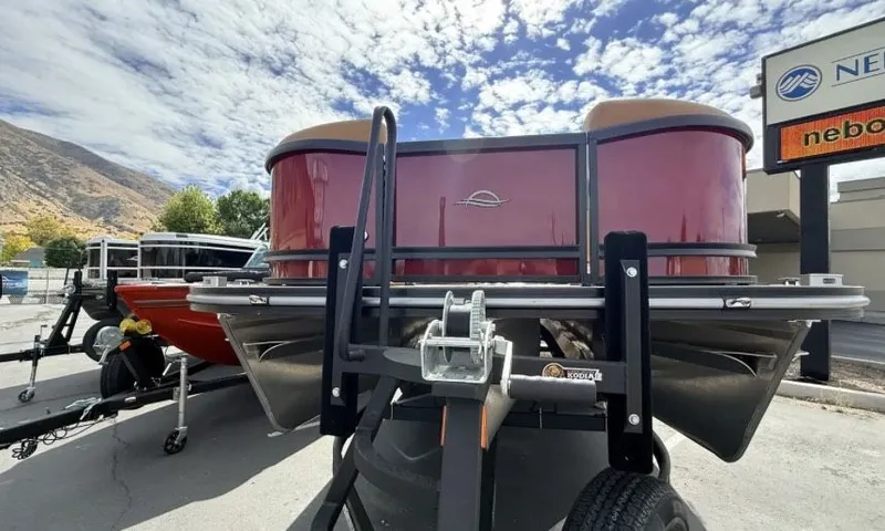 Slide: The Image of SunCatcher 322SS 2026 - 2