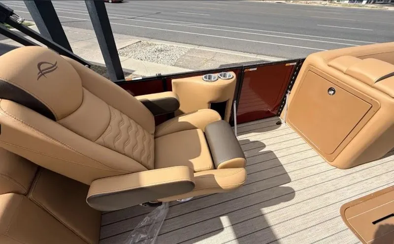 Slide: The Image of SunCatcher 322SS 2026 - 7