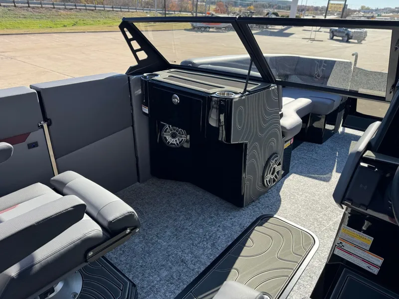 Slide: The Image of Revel RS25L 2026 - 18