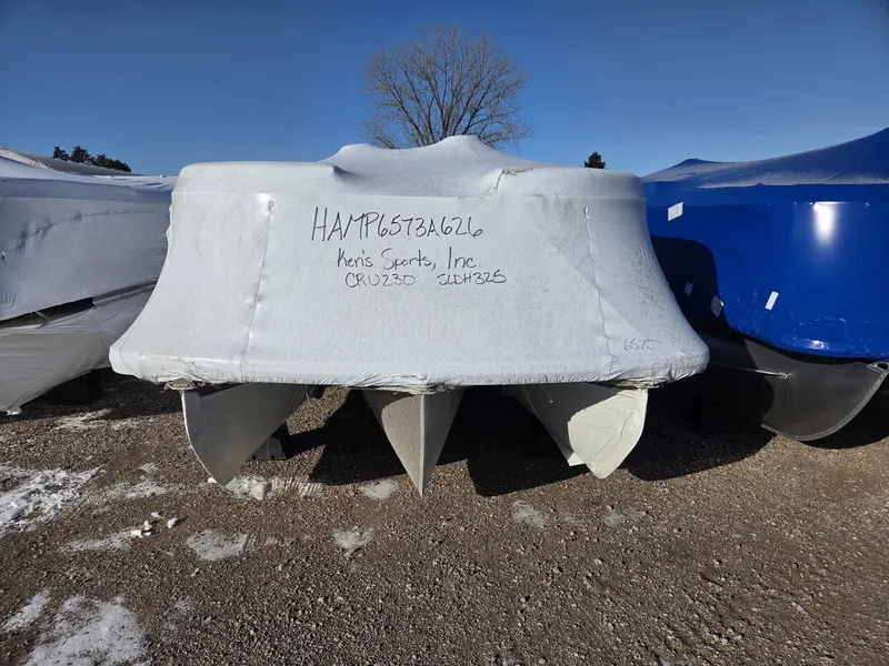 Slide: The Image of Harris Cruiser 230 2026 - 2