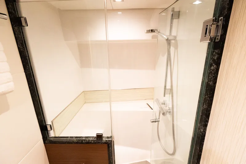 Slide: The Image of Luxurious shower on Ocean Alexander Evolution 2017 yacht. - 31
