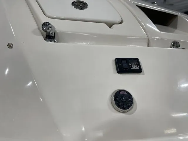 Slide: The Image of Sea Ray SUN DECK 260 2007 - 11