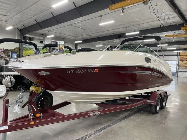 Slide: The Image of Sea Ray SUN DECK 260 2007 - 14