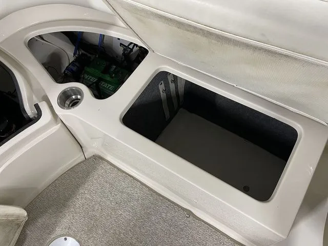 Slide: The Image of Sea Ray SUN DECK 260 2007 - 23