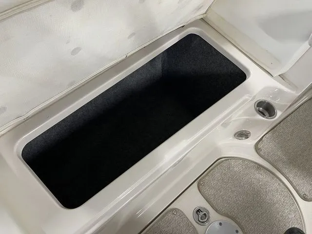 Slide: The Image of Sea Ray SUN DECK 260 2007 - 47