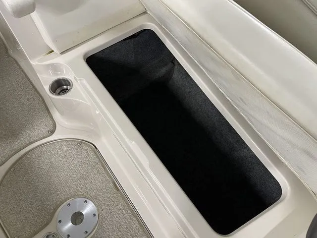 Slide: The Image of Sea Ray SUN DECK 260 2007 - 49