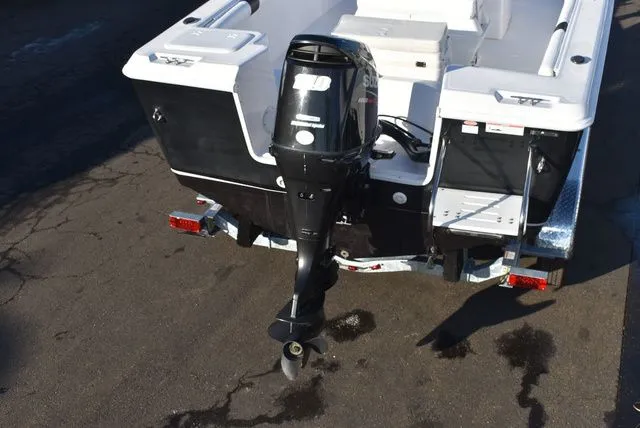 Slide: The Image of Pro-Line 21CC 2014 - 9