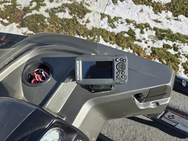 Slide: The Image of Tracker Pro Guide V-16 SC 2020 - 15