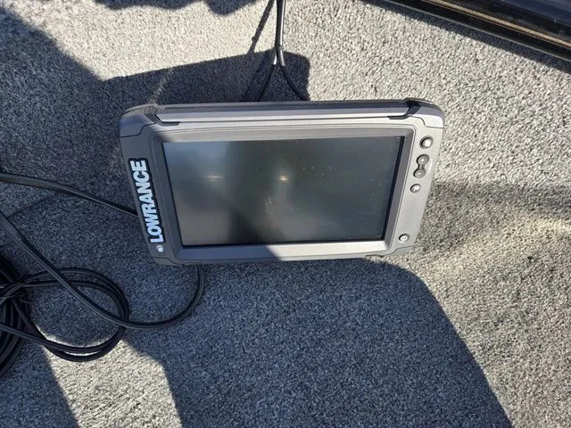 Slide: The Image of Tracker Pro Guide V-16 SC 2020 - 19