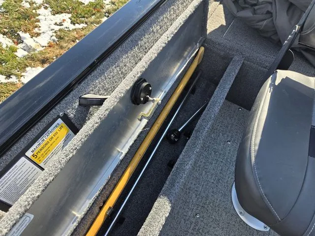 Slide: The Image of Tracker Pro Guide V-16 SC 2020 - 25