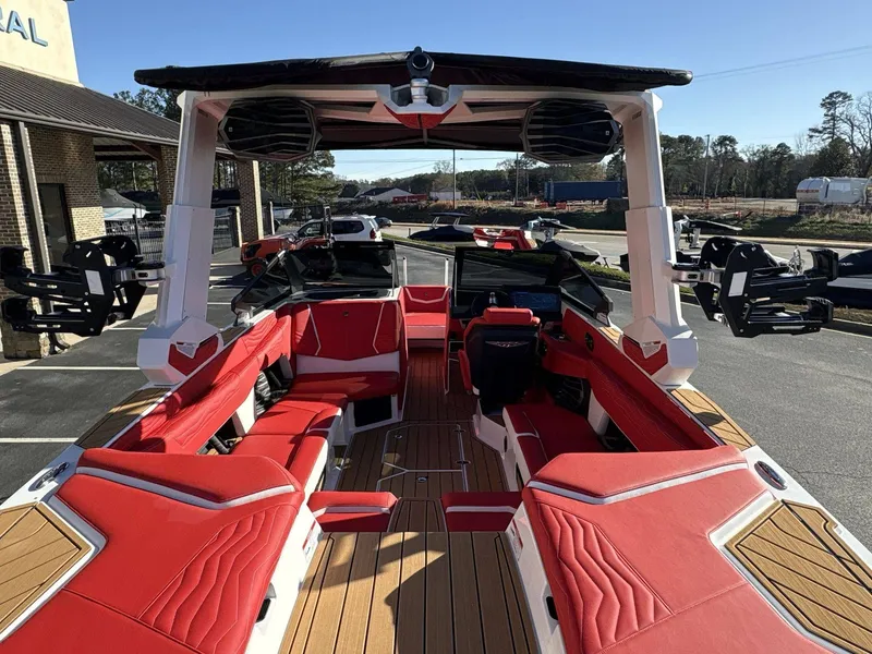 Slide: The Image of Nautique G23 2026 - 38