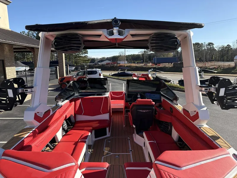 Slide: The Image of Nautique G23 2026 - 39