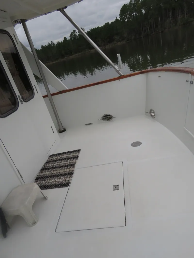 Slide: The Image of Deck of 1987 DeFever 49 Pilothouse yacht. - 15